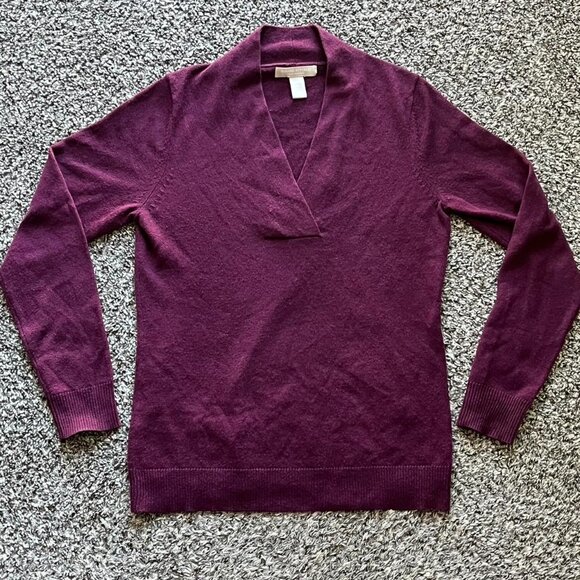 Banana Republic Sweater Womens Medium Maroon Cashmere Wool V-Neck Pullover - Picture 1 of 7